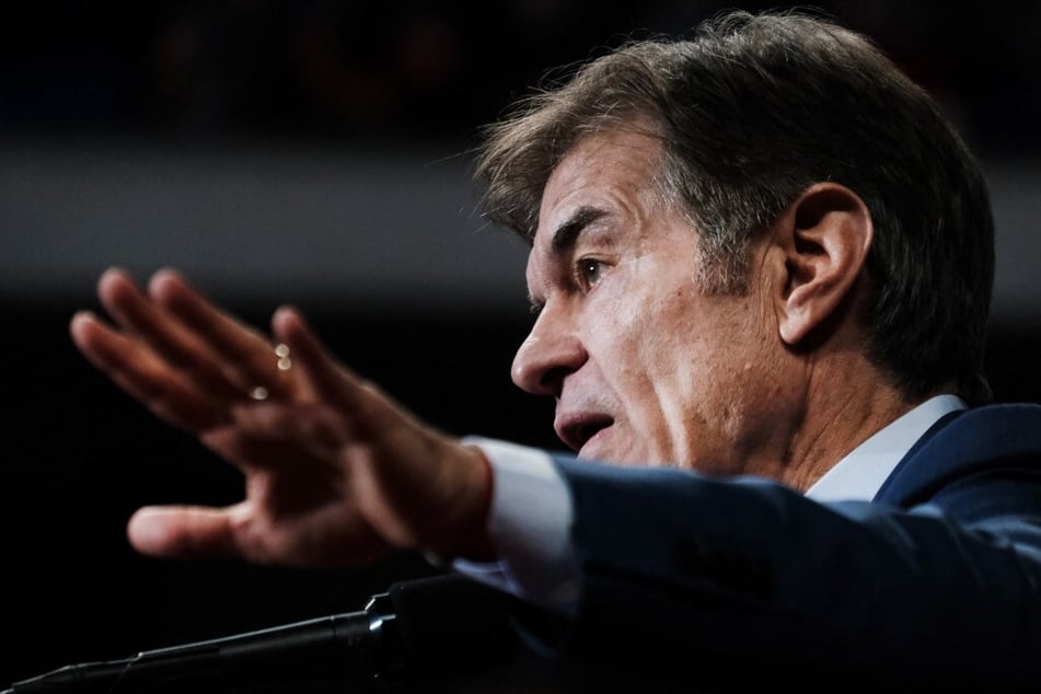 Dr. Mehmet Oz failed to address shady medical advice he gave viewers on his TV show.