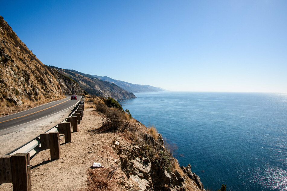 Big chunk of California's iconic Highway 1 falls into Pacific