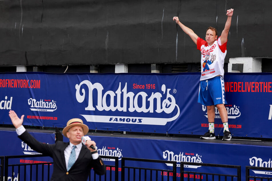 Joey Chestnut is top dog again at Nathan’s Famous Hot Dog Eating Contest