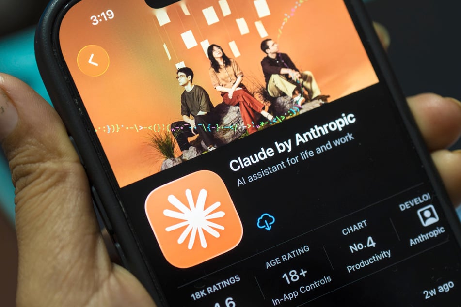 Anthropic's Claude AI is one of the most popular assistants. Coxon said that Anthropic takes more safety precautions, but warned that no company can responsibly develop an AI that surpasses humans.
