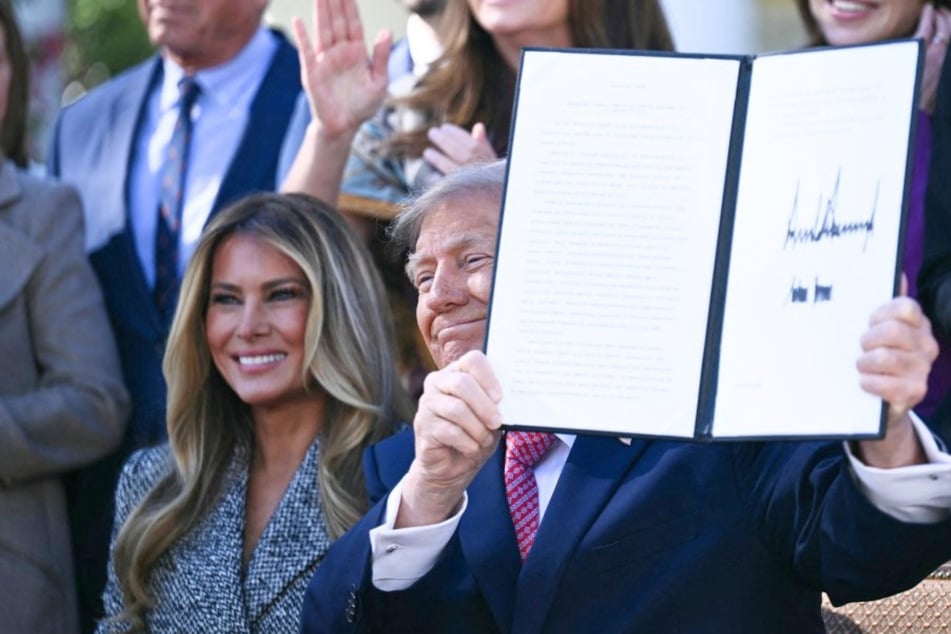 Melania makes rare appearance with Trump to sign executive order on women's health