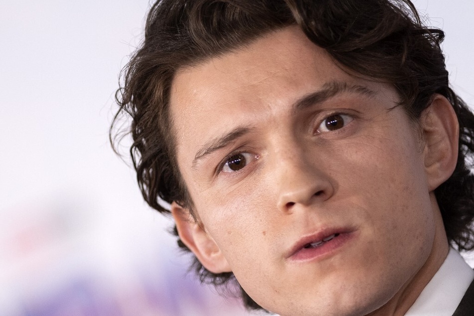 Tom Holland announces social media break for mental health
