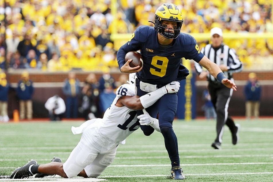 JJ McCarthy (r.) hasn't been tested against a top-tier defense yet this year.