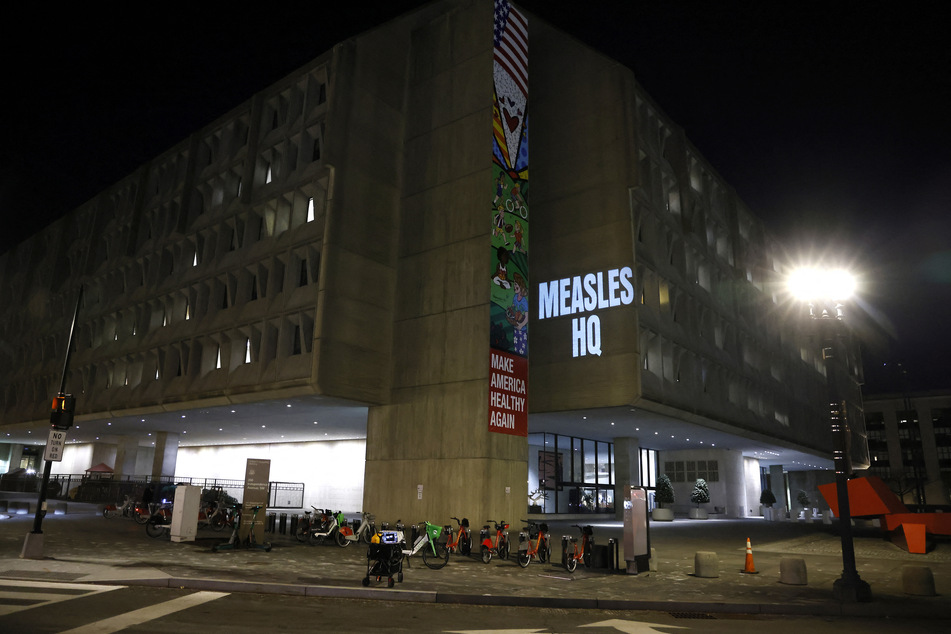 South Carolina reports alarming rise in measles cases as protesters shame RFK Jr. with projection