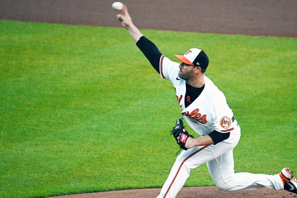 MLB: Baltimore bashes Oakland for Harvey's third straight win on the mound
