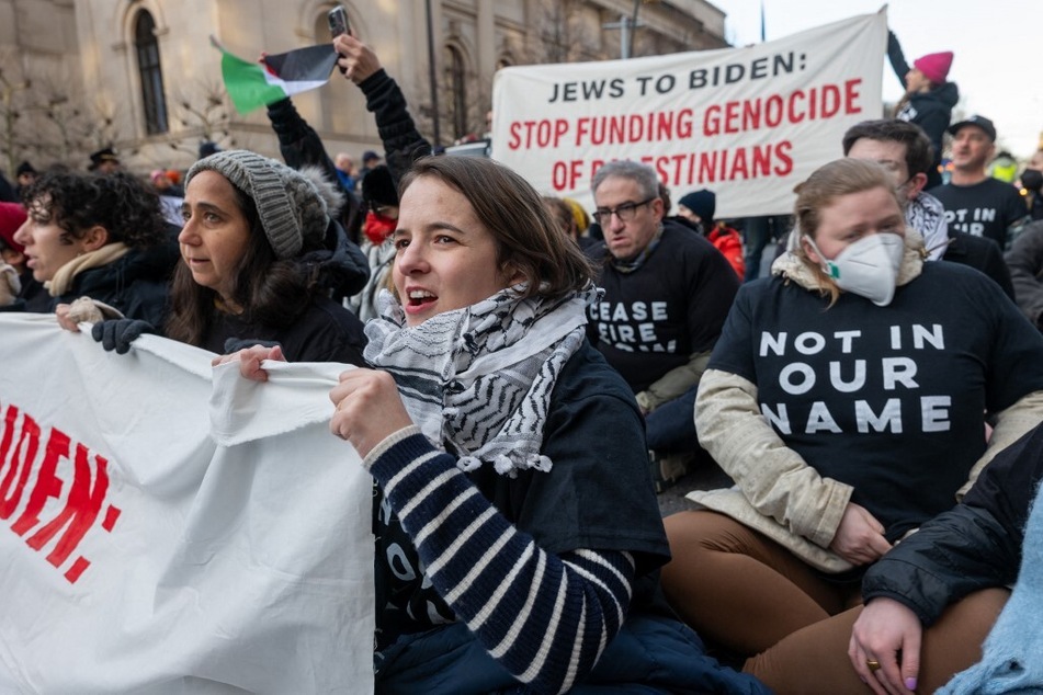 Biden's New York City campaign trip disrupted by Palestine solidarity protests and arrests
