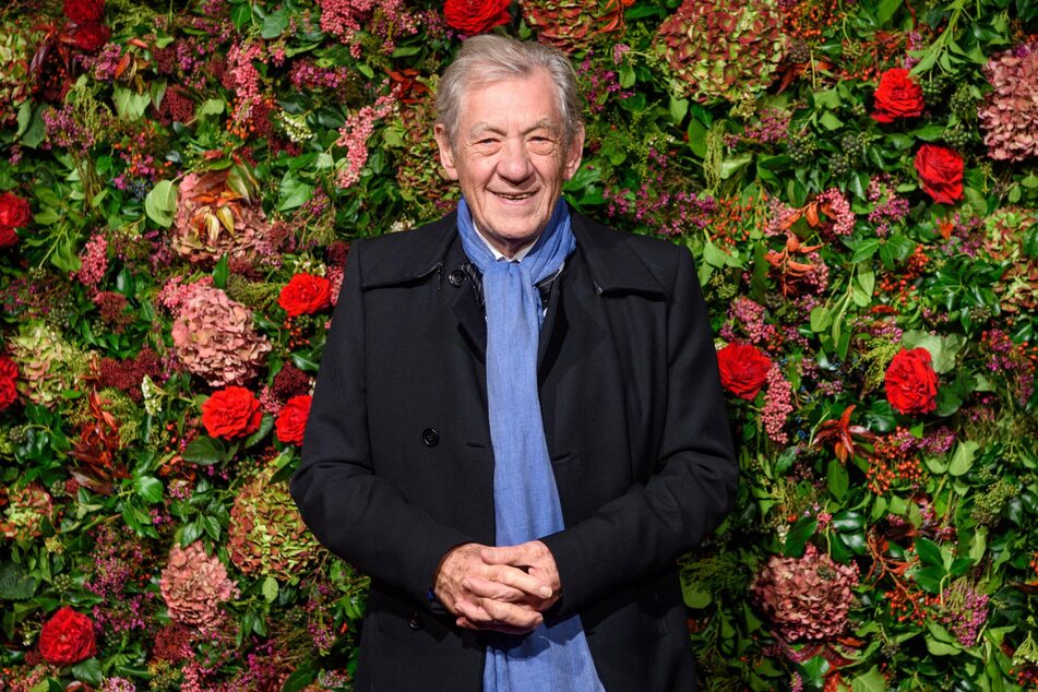 You shall not pass on the virus: Ian McKellen gets Covid vaccine