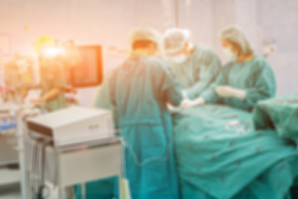 "A series of unfortunate events": Hospital apologizes after man has wrong leg amputated!