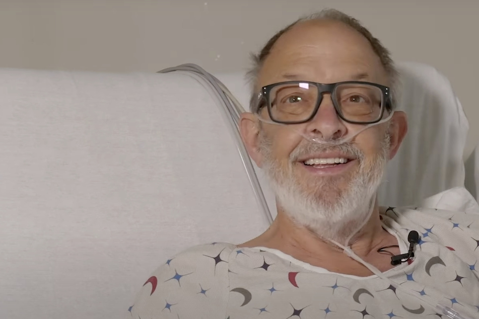 Patient who received second-ever pig heart transplant passes away