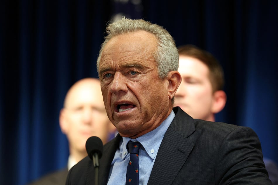 Health and Human Services Secretary Robert F. Kennedy Jr. ordered a US citizen who was exposed to hantavirus to stay quarantined against medical advice.