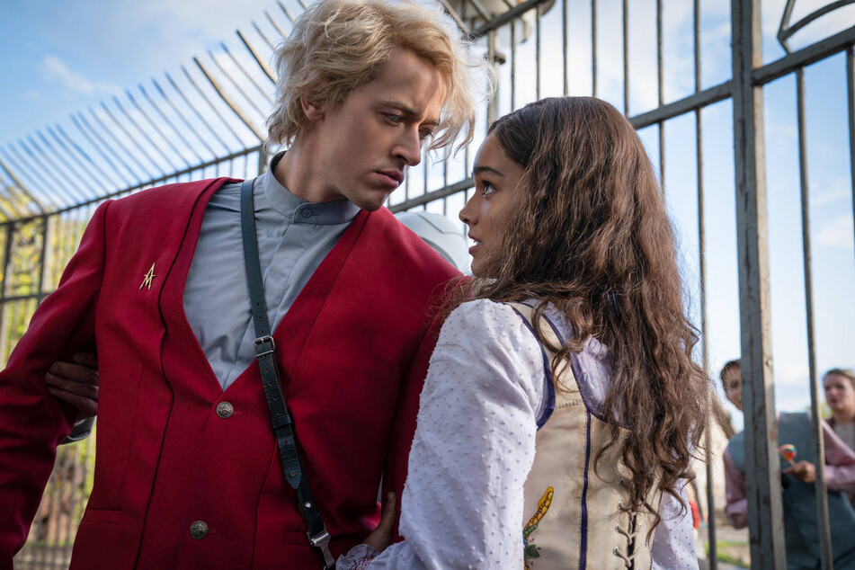 Tom Blyth (l) and Rachel Zegler play Coriolanus Snow and Lucy Gray Baird in the prequel, The Hunger Games: The Ballad of Songbirds & Snakes. Will the odds be in their favor?
