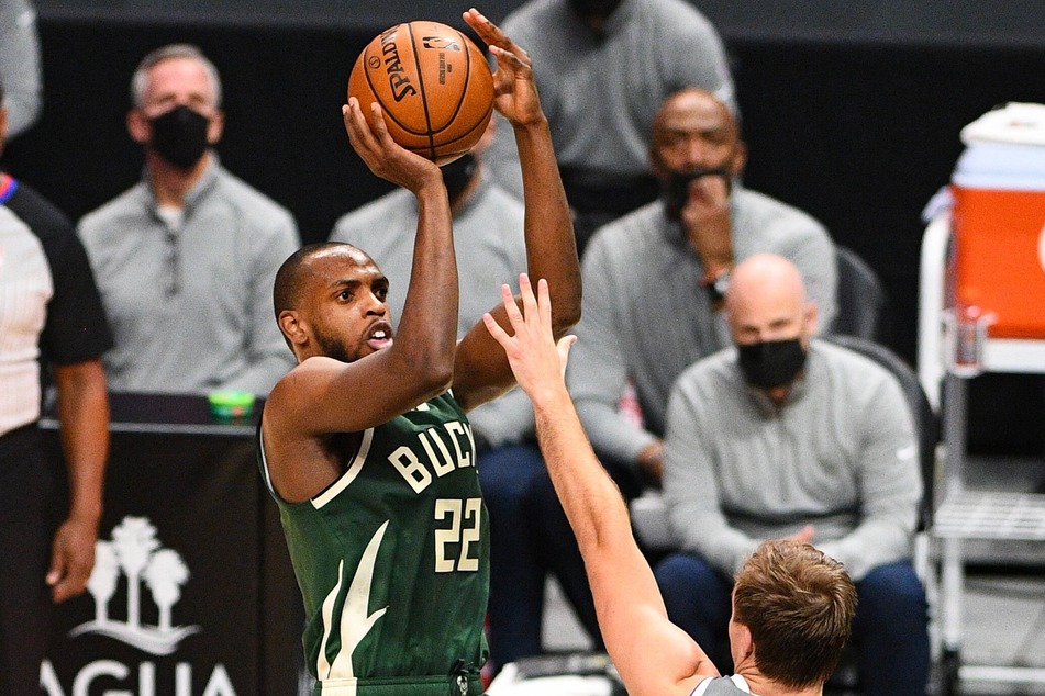 Bucks Forward Khris Middleton scored 40 points as Milwaukee won game 4 of the NBA Finals on Wednesday night.