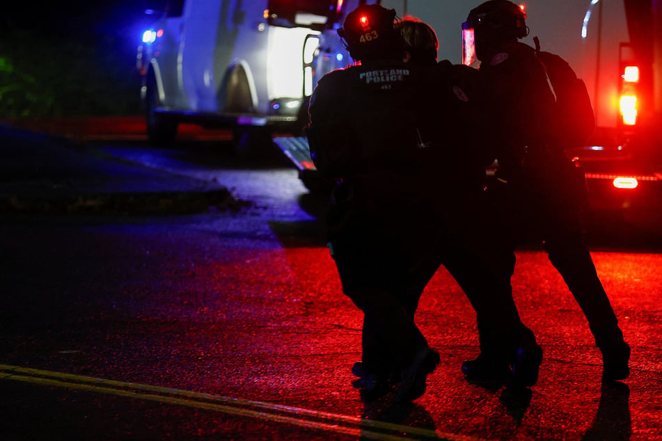 Federal agents shoot two people in Portland as mayor condemns ICE mayhem