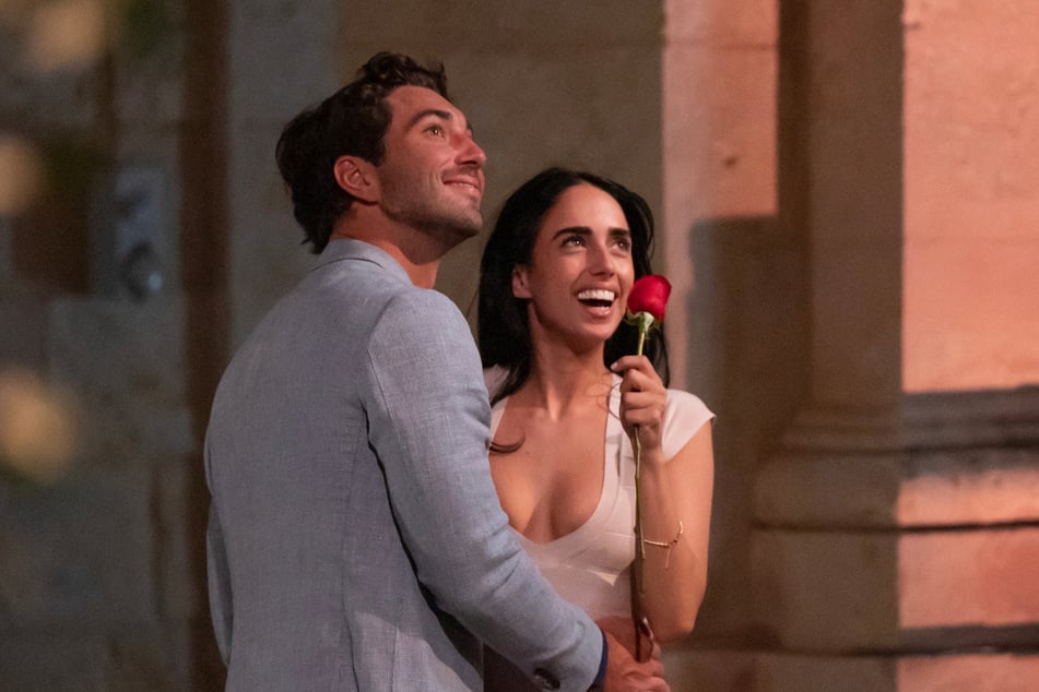Joey gave his rose to Maria following Monday's tense two-on-one date.