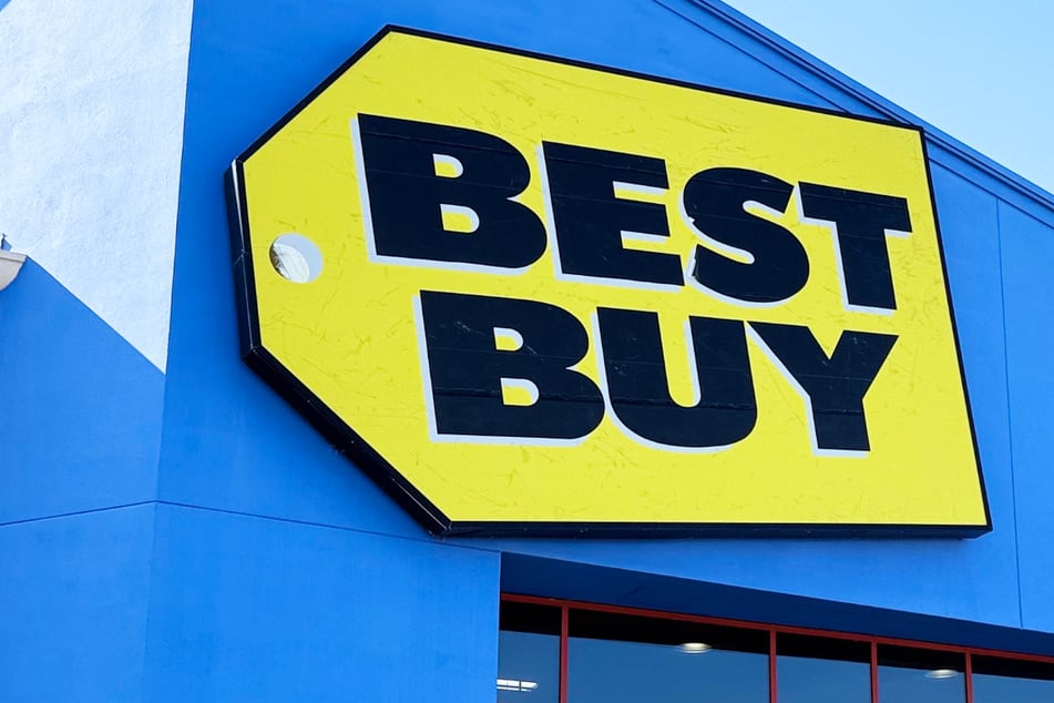 Best Buy dropped some of the best deals this summer on Thursday, August 6
