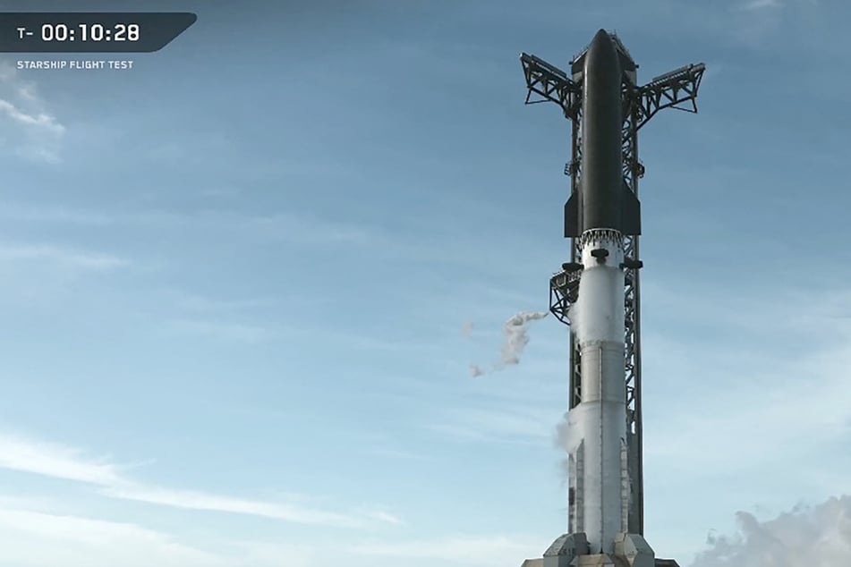 SpaceX abruptly canceled a planned Starship flight on Thursday.