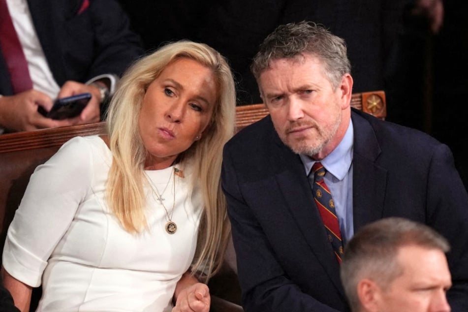 Marjorie Taylor Greene invites Thomas Massie to Costa Rica for fishing and "spicy" political talk