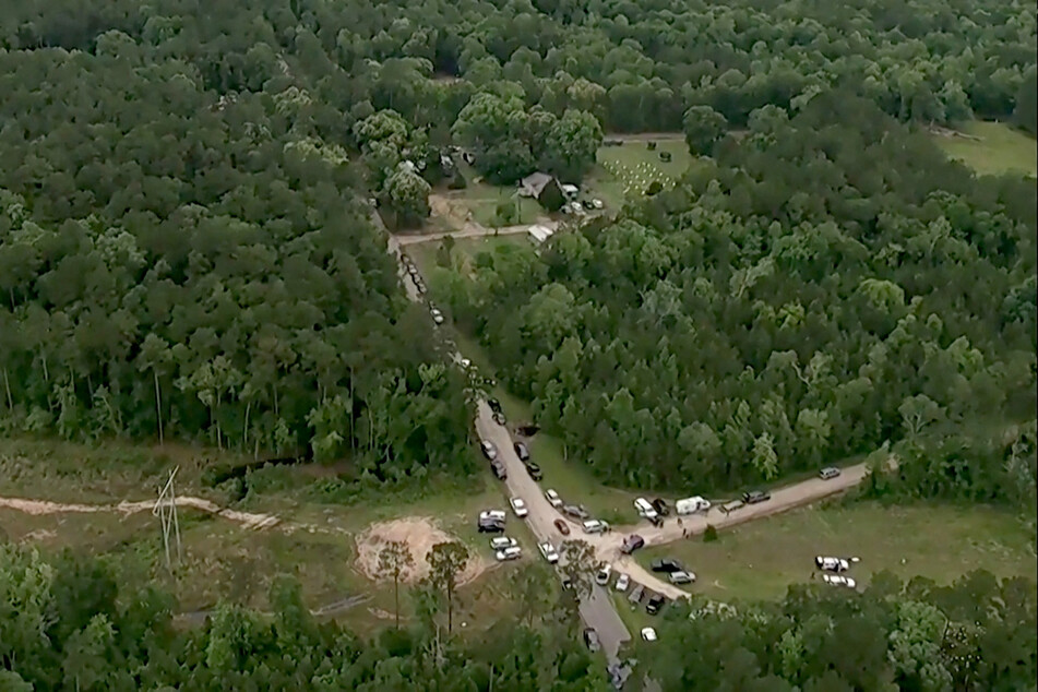 Officials in Texas have captured Francisco Oropeza at a relative's home, ending a four-day manhunt for the suspect in the Cleveland shooting.