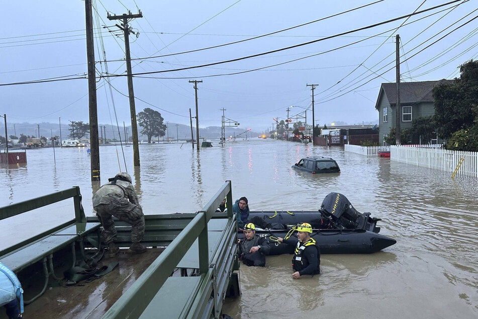 Levee break in California leads to catastrophic flooding and mass evacuations
