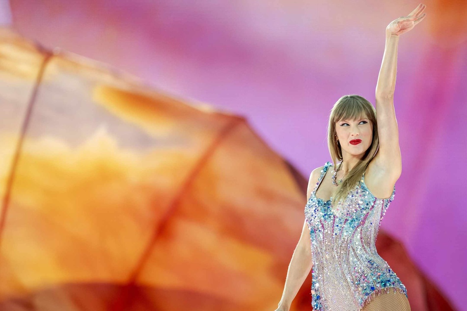 Taylor Swift shouts out "stunningly beautiful" Zurich in heartfelt message to fans