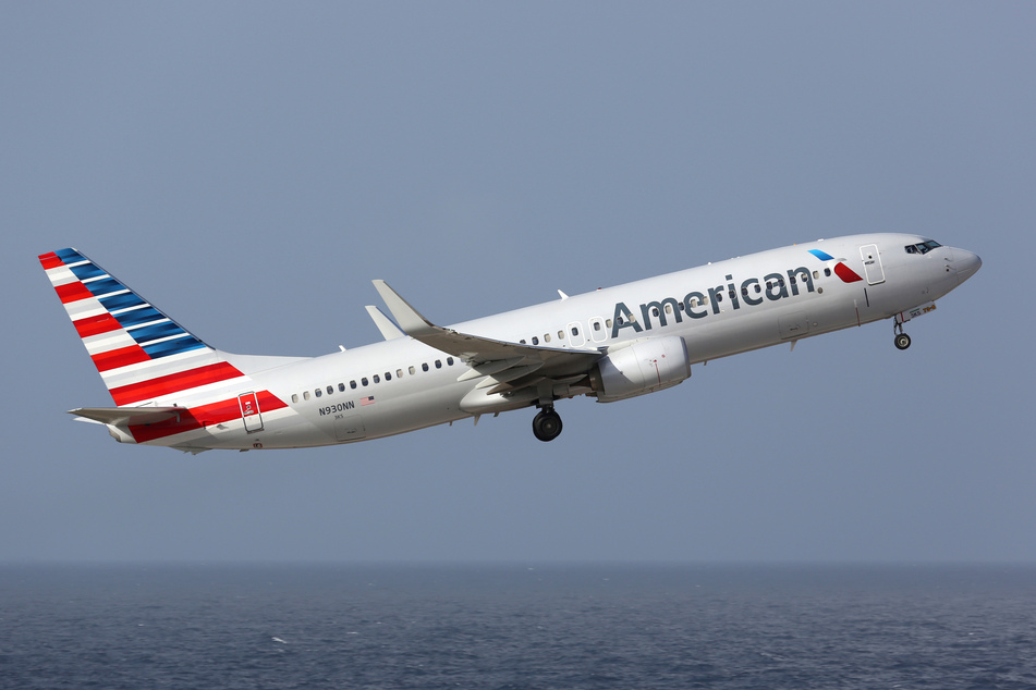 American Air-wines: AA offers home delivery service of onboard wines