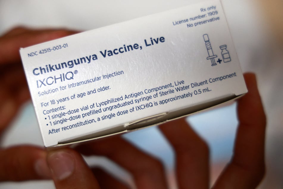 FDA suspends chikungunya vaccine over "serious" side effects