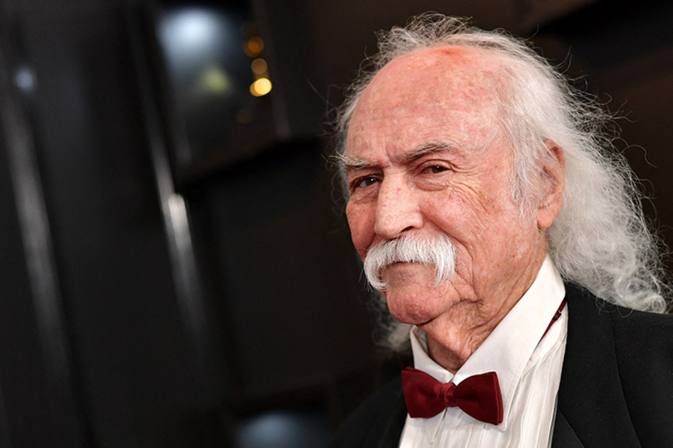 David Crosby of rock band The Byrds has passed away.