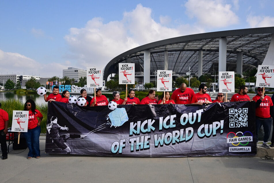 Los Angeles World Cup workers threaten to strike if ICE demands not met