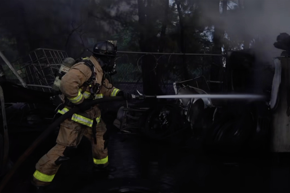The fire department personnel of Miami‑Dade Fire Rescue worked through the affected junkyards until nightfall.
