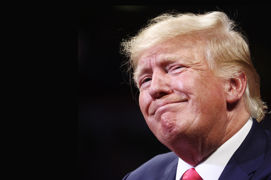 Donald Trump claims he declassified top secret docs with his mind