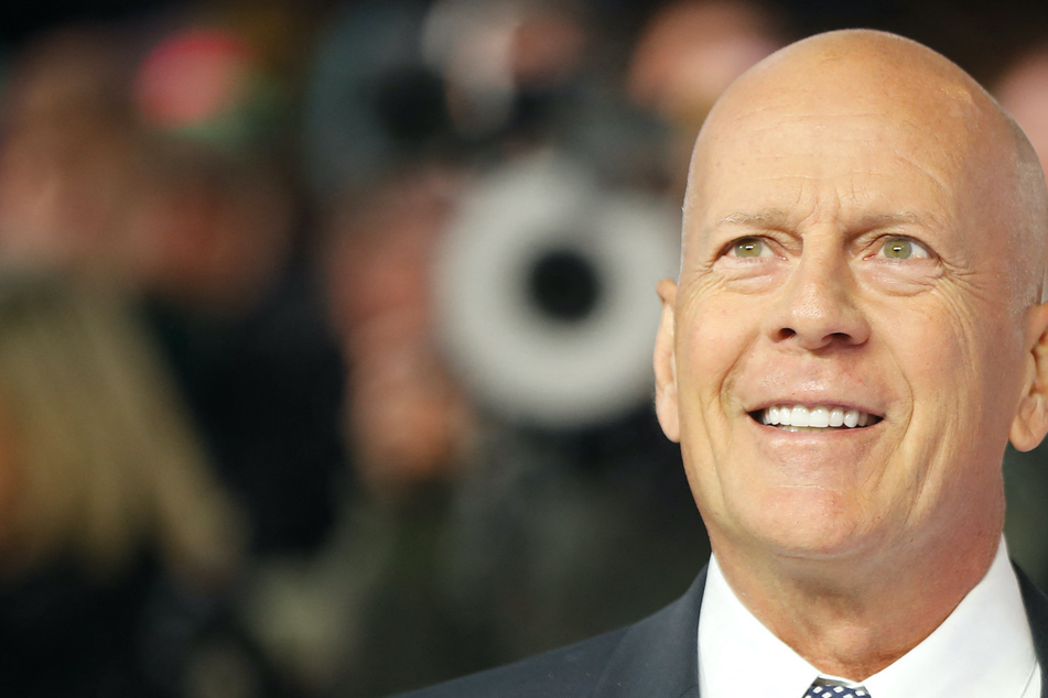 Bruce Willis: Demi Lovato, Paris Hilton, and more stars react to dementia diagnosis