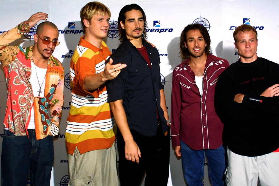The Backstreet Boys are one of the most popular boy bands in the world, and still tour together.