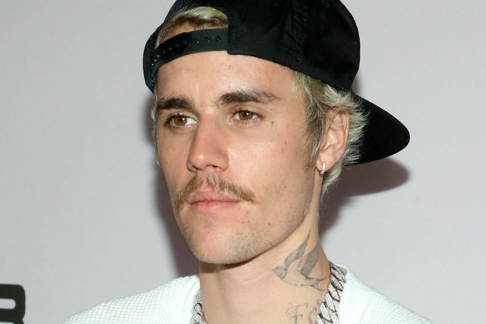 More controversy at the Grammys: Justin Bieber objects to "weird" category