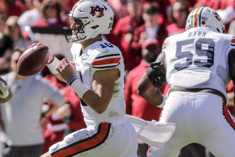 Tigers quarterback Bo Nix threw for a touchdown and ran for two more on Saturday.