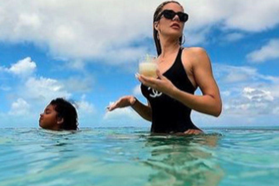 Khloé Kardashian enjoys some R&R with her daughter, True, while vacationing in Turks and Caicos.