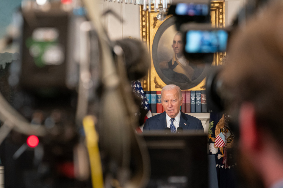 Following an investigation, a special counsel deemed there was not sufficient evidence to convict President Bide in regards to his handling of classified documents.