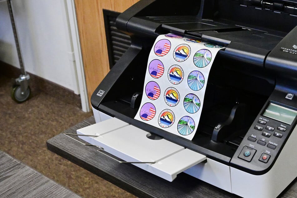 Conspiracy theories about voting machines are running rampant as the 2024 presidential election unfolds.