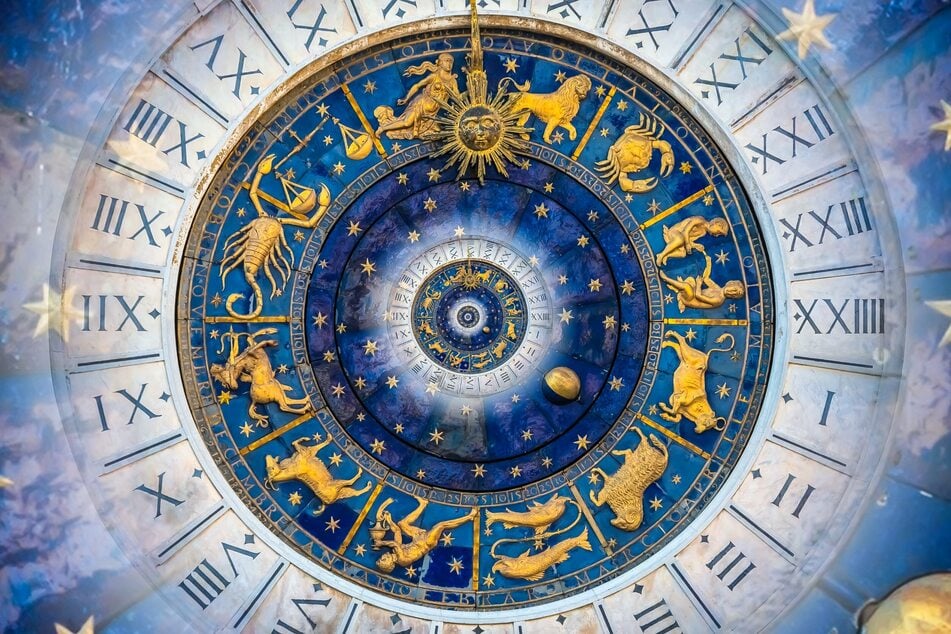 Your personal and free daily horoscope for Friday, 7/28/2022.