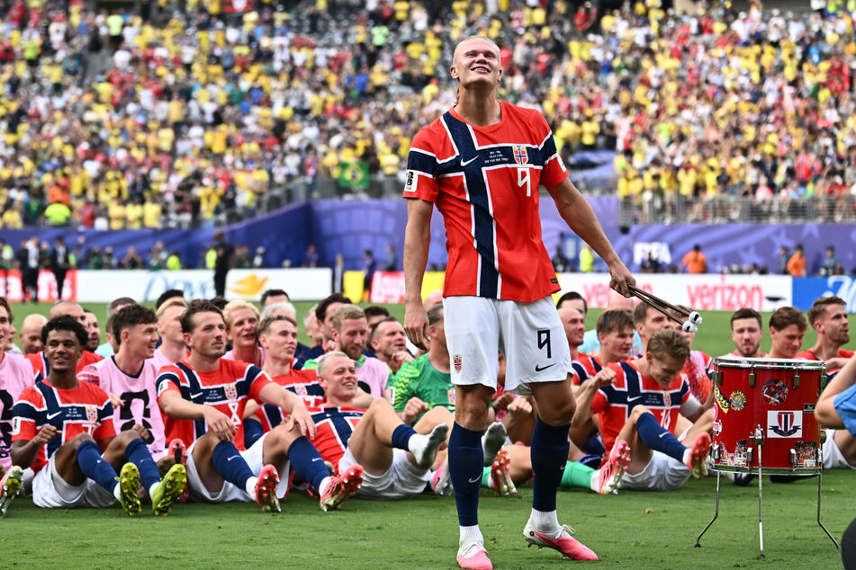 Erling Haaland celebrates with his teammates after their match against Brazil as Norway qualify for the quarter-finals of the World Cup.
