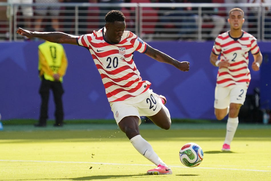 World Cup: Balogun scores but gets red card as Team USA beat Bosnia