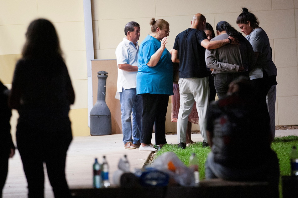 Texas school shooting: 19 children and two adults killed in horrific attack