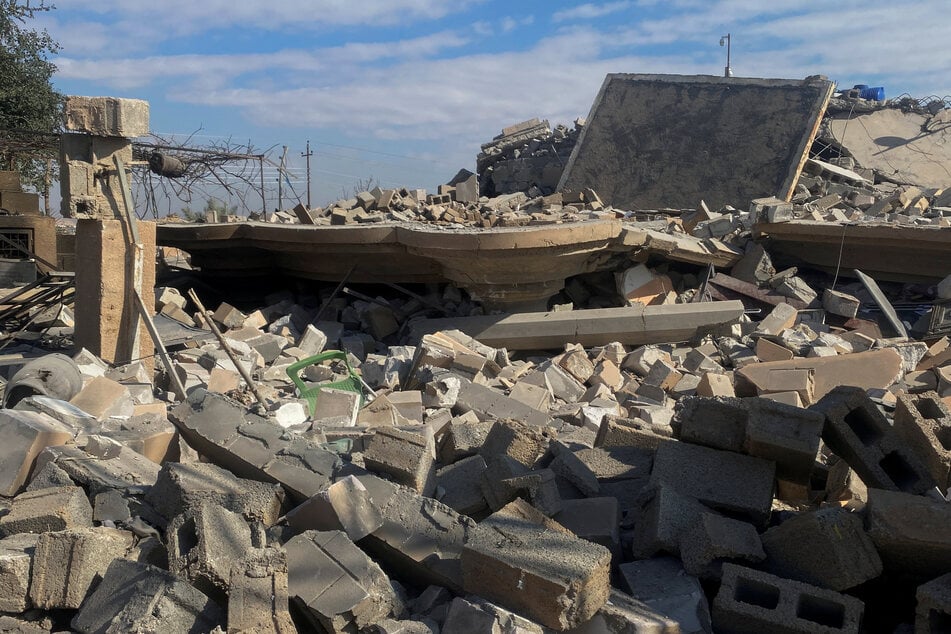 US bombs dozens of targets in Iraq and Syria in escalation that may have "disastrous consequences"
