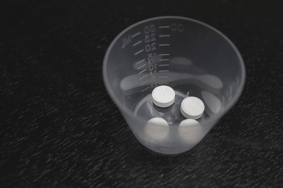 New York passes legal protection for doctors who prescribe abortion pills