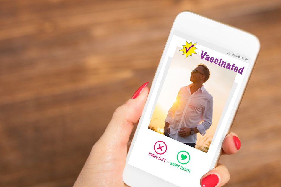 The White House wants you to swipe right on vaccinated dates!