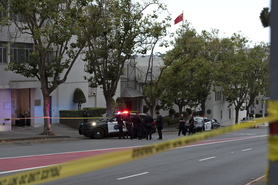 San Francisco police release footage of Chinese consulate attacker and reveal more details