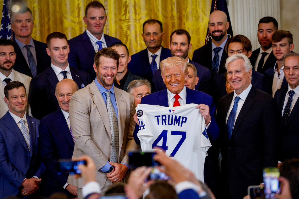 President Donald Trump (center r.) paid tribute to the MLB World Series champion Los Angeles Dodgers at the White House on Monday.