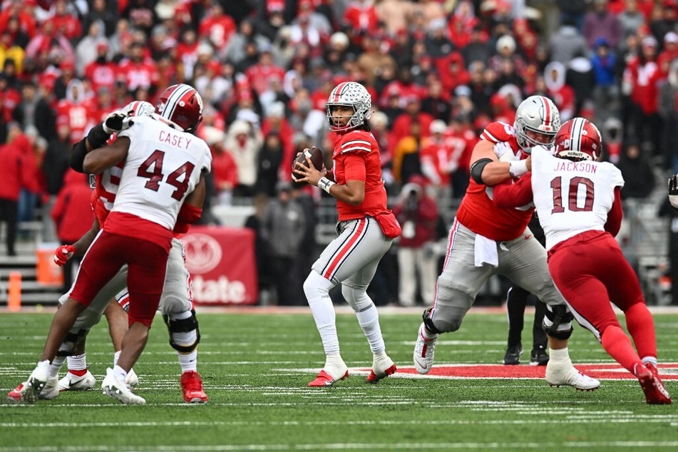 Indiana Hoosiers prepare to battle against two different Ohio State quarterbacks.