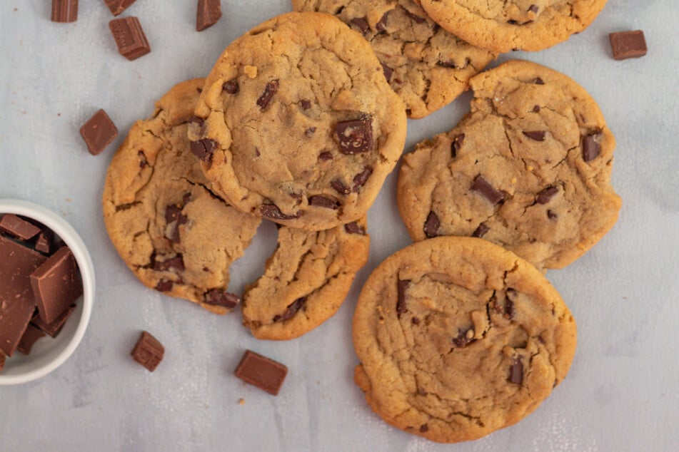 Few recipes require fewer ingredients, and fewer skills, than the humble chocolate chip cookie.