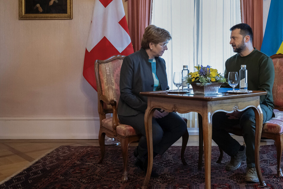 Zelensky working to stage global Ukraine peace summit sans Russia