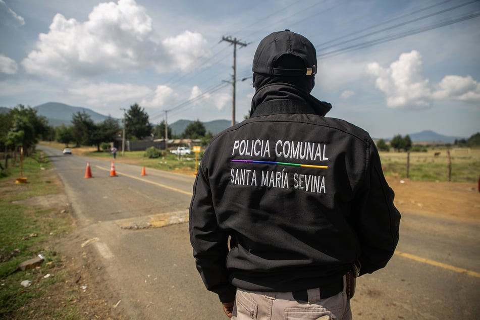 Mexican authorities discover remains of journalist abducted last month